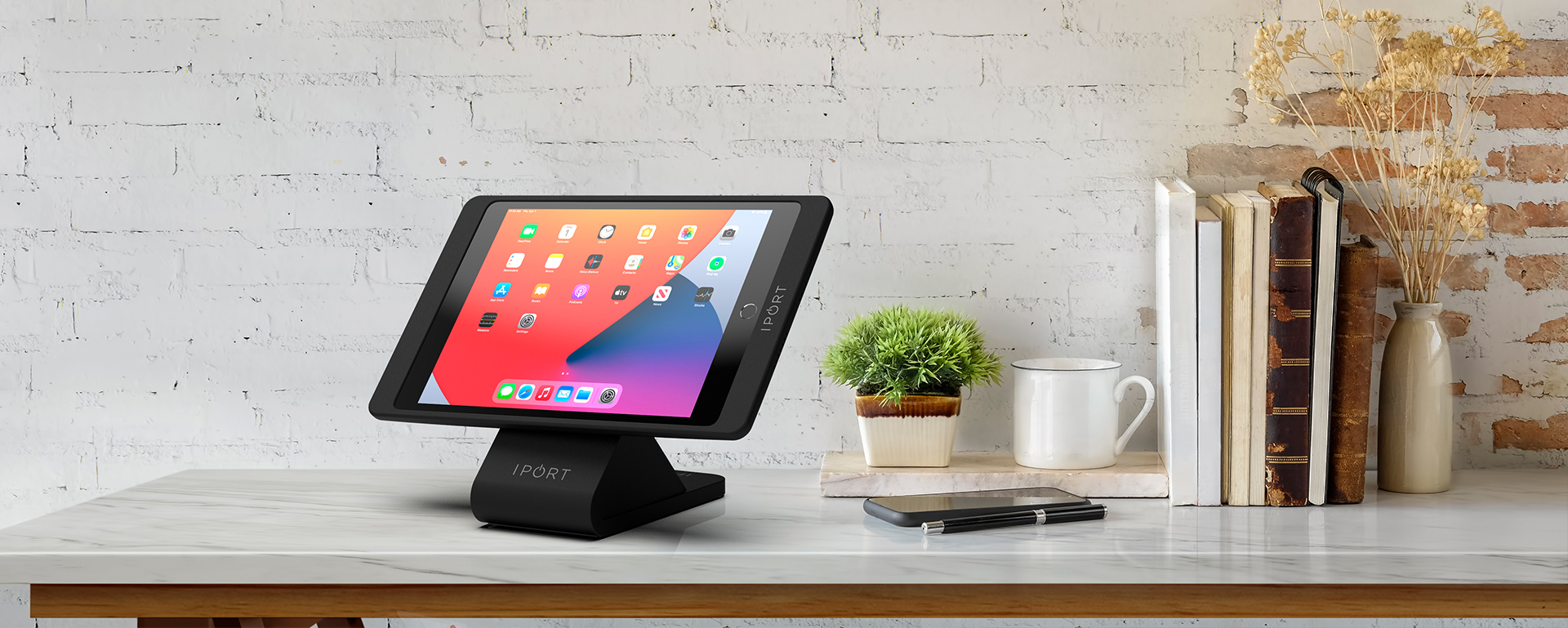 IPORT製品 - オフィスや商用空間でのiPad活用シーン